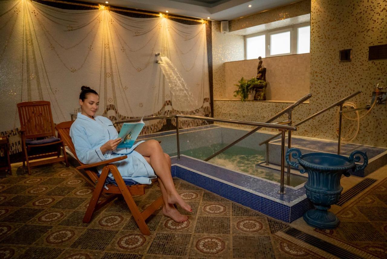 Esplanade Spa And Golf Resort Маріанські Лазні Екстер'єр фото